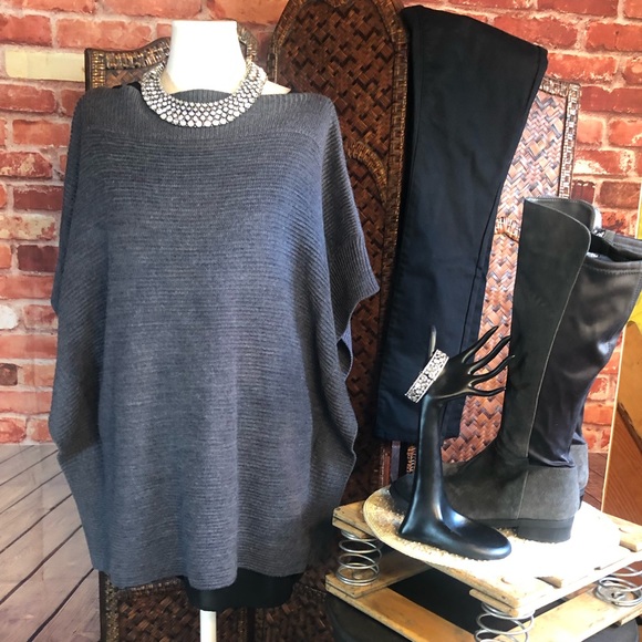 LOFT Sweaters - Grey poncho sweater top worn 1 time